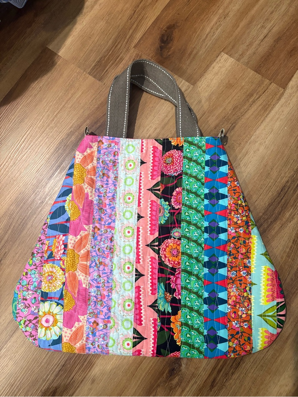 Colorful Patchwork Tote Bag - Multicolor - Picture 2 of 11